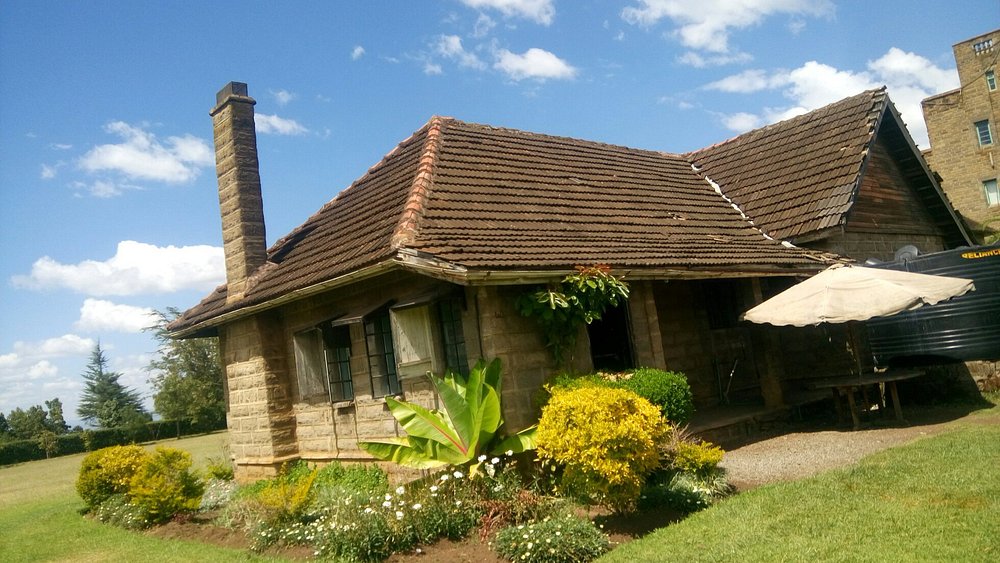 VISIT THE KARIANDUSI MUSEUM & THE LORD EGERTON CASTLE.
